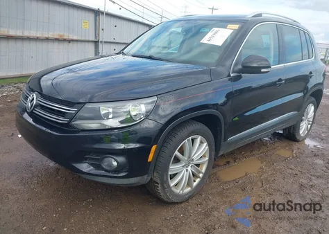 2015 Volkswagen Tiguan S/Se/Sel/R-Line из США, поврежденный, VIN WVGAV7AX3FW56264